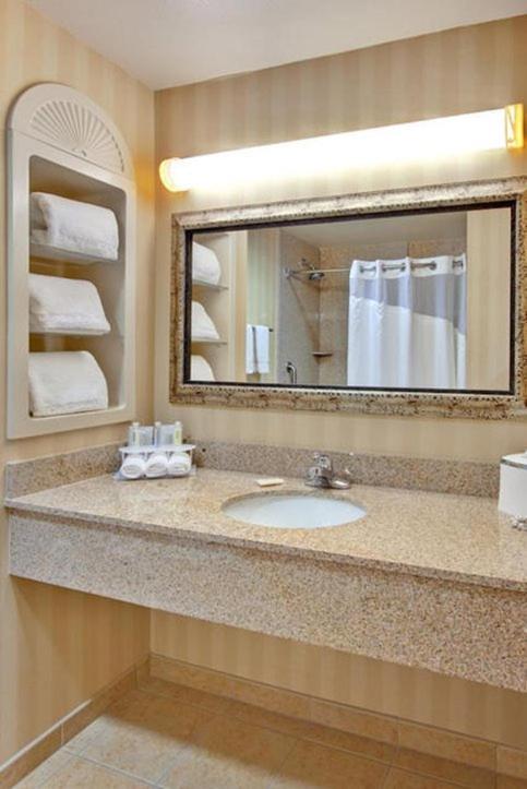 Holiday Inn Express Tehachapi By Ihg Εξωτερικό φωτογραφία